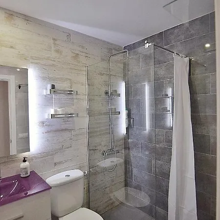Trafalgar 48